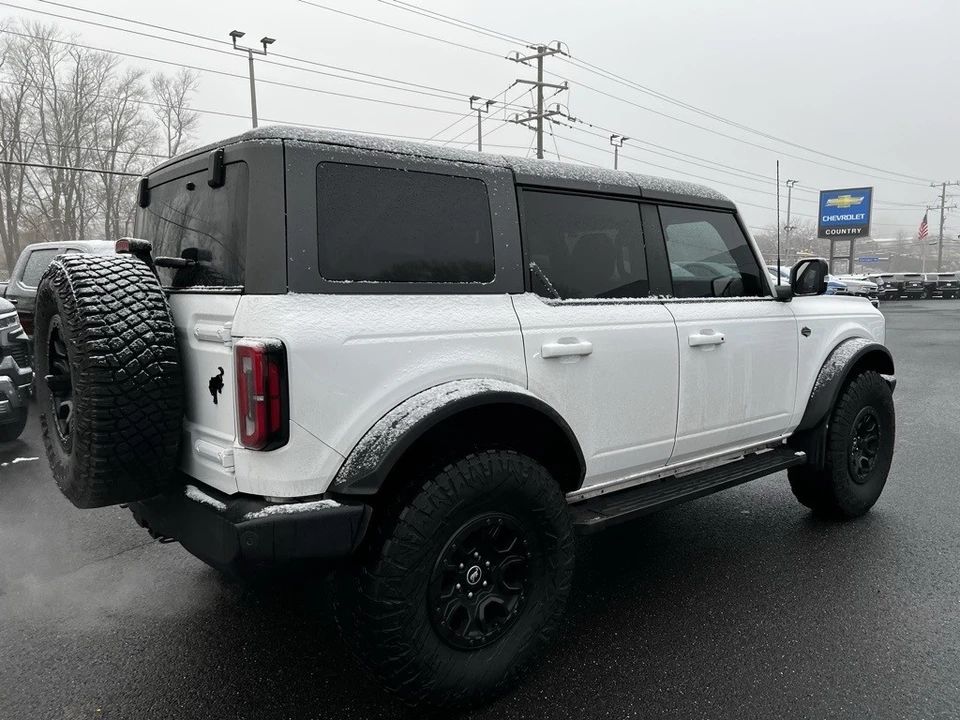 2021 Ford Bronco 6th Gen - Image 3 of 12