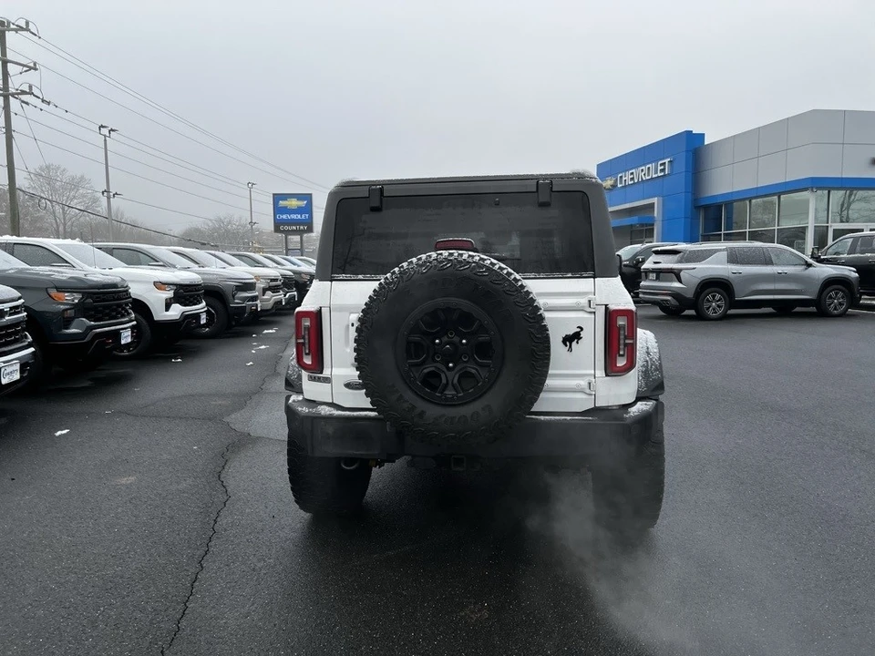 2021 Ford Bronco 6th Gen - Image 8 of 12