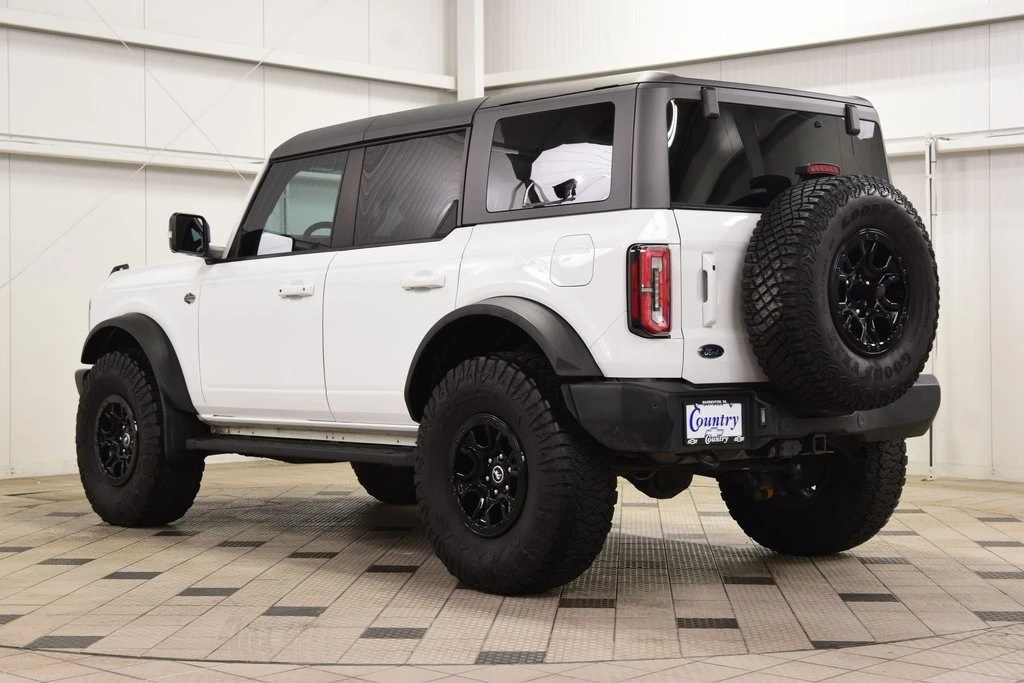 2021 Ford Bronco 6th Gen - Image 6 of 12