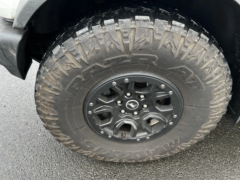 2021 Ford Bronco 6th Gen - Image 11 of 12
