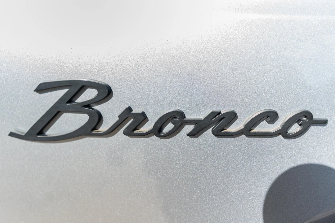 2021 Ford Bronco 6th Gen - Image 18 of 31