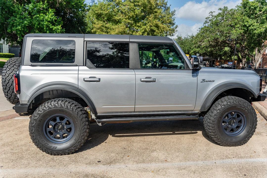 2021 Ford Bronco 6th Gen - Image 9 of 31