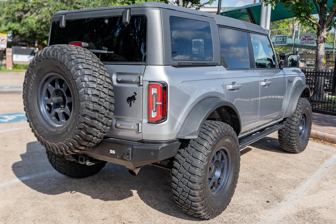 2021 Ford Bronco 6th Gen - Image 4 of 31