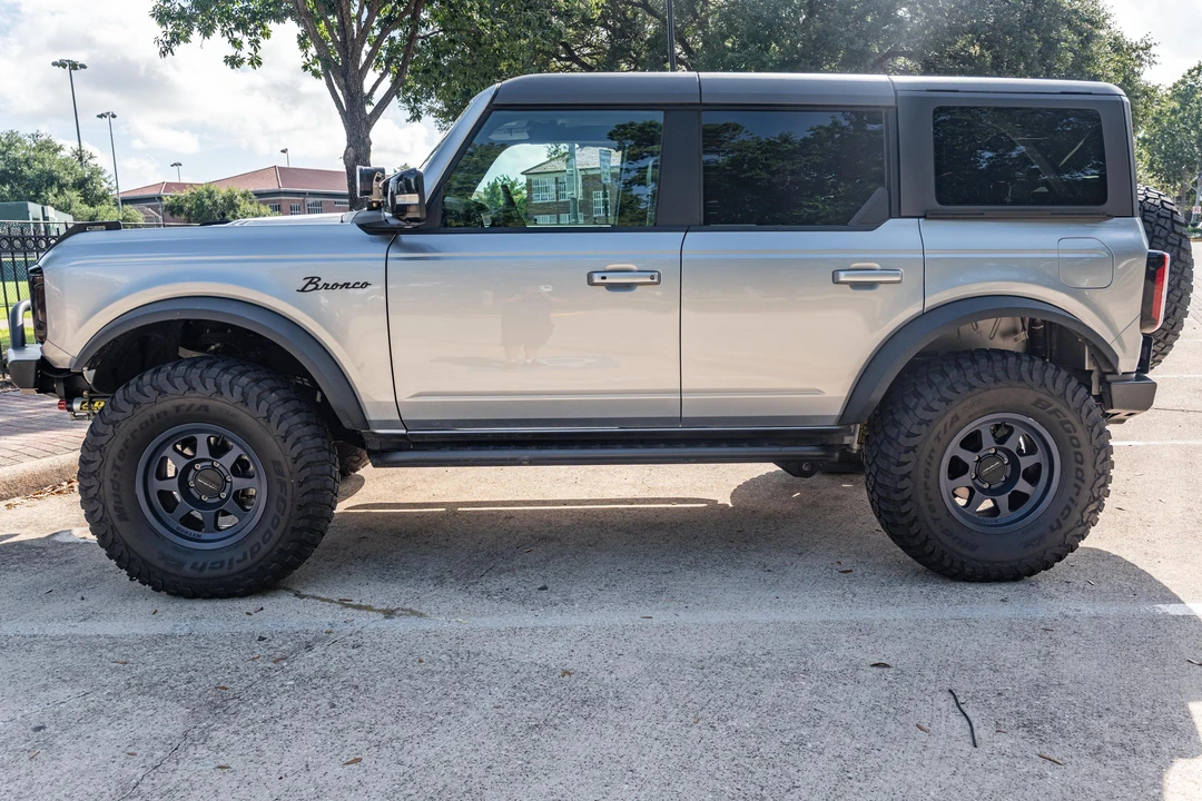 2021 Ford Bronco 6th Gen - Image 3 of 31