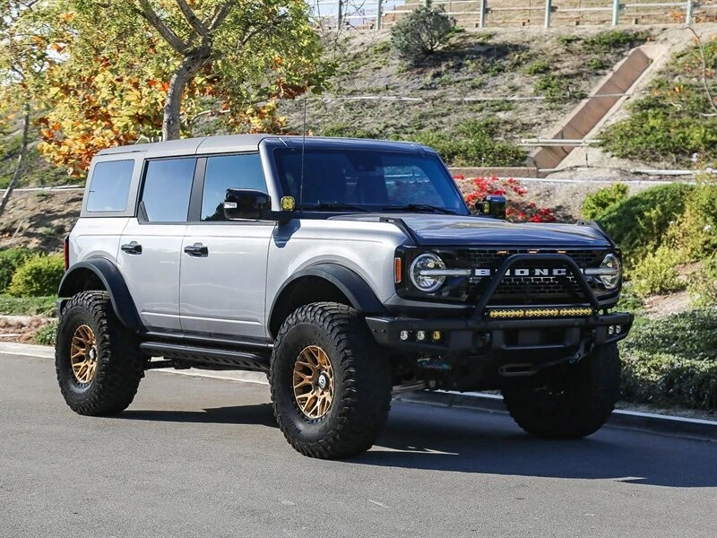 2021 Ford Bronco 6th Gen - Image 8 of 21