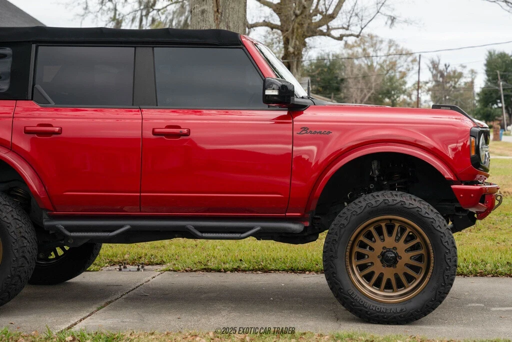 2021 Ford Bronco 6th Gen - Image 11 of 12