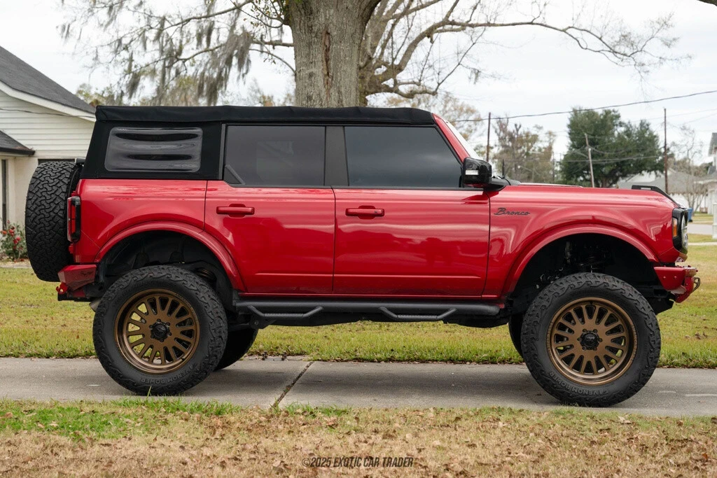 2021 Ford Bronco 6th Gen - Image 9 of 12