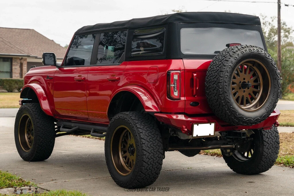 2021 Ford Bronco 6th Gen - Image 6 of 12