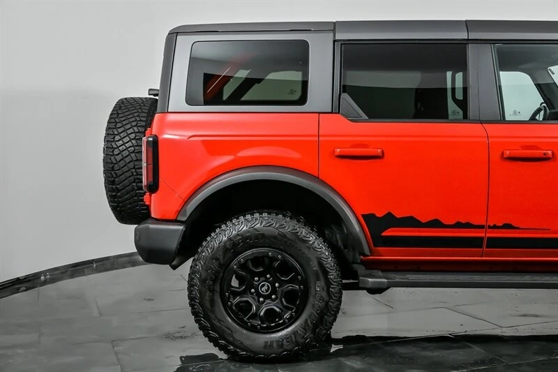 2021 Ford Bronco 6th Gen - Image 11 of 21