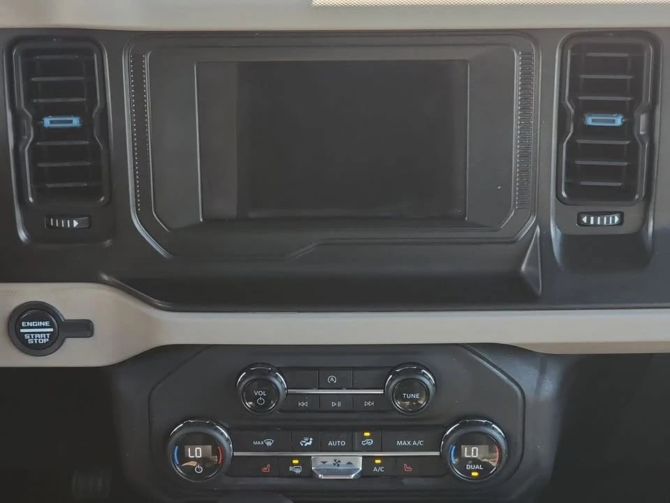 2021 Ford Bronco 6th Gen - Image 17 of 20