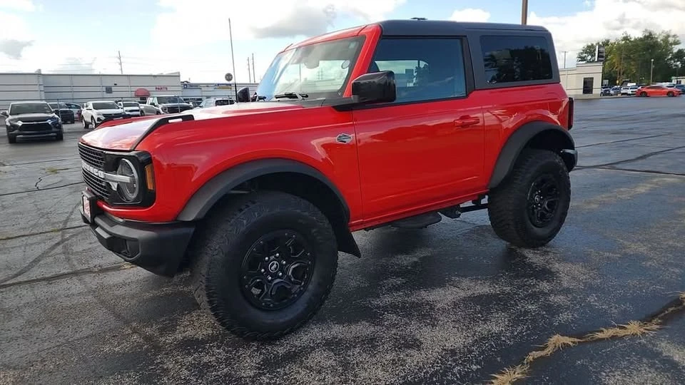 2021 Ford Bronco 6th Gen - Image 3 of 20