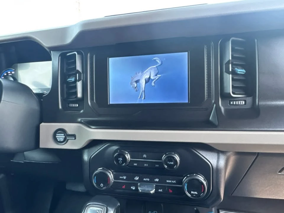 2021 Ford Bronco 6th Gen - Image 18 of 20