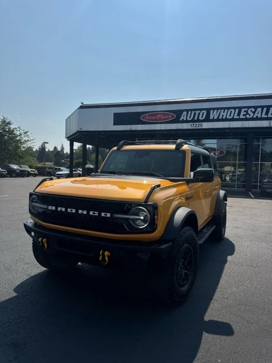 2021 Ford Bronco 6th Gen - Image 2 of 20