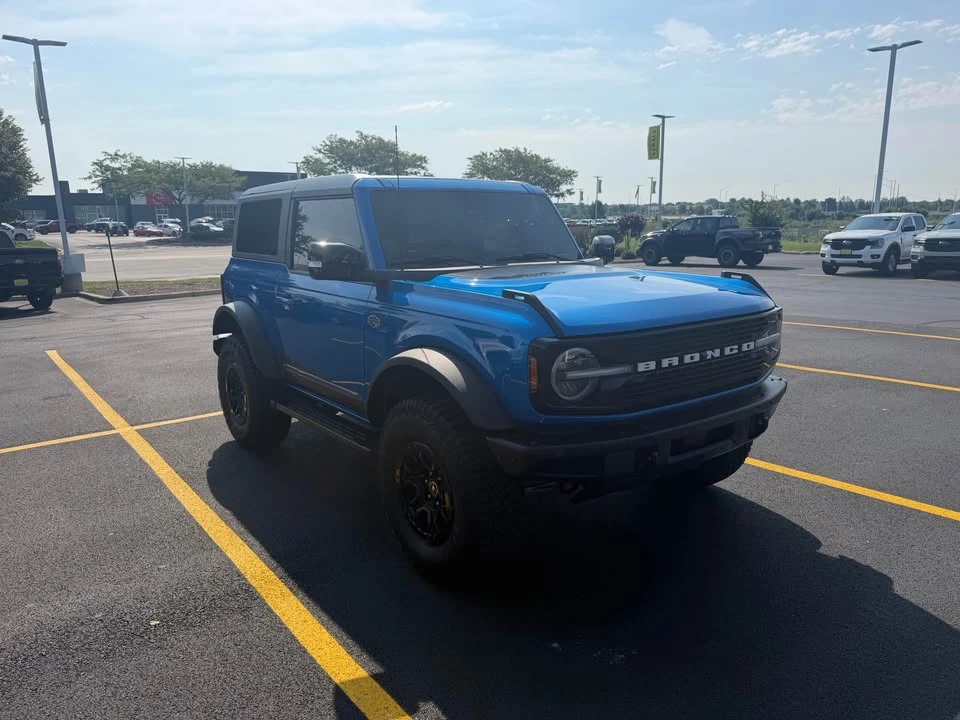 2021 Ford Bronco 6th Gen - Image 2 of 12