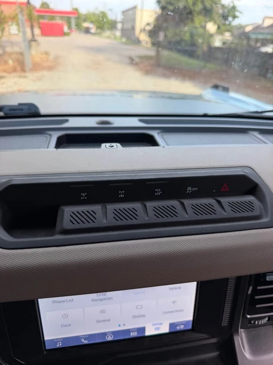 2021 Ford Bronco 6th Gen - Image 18 of 18