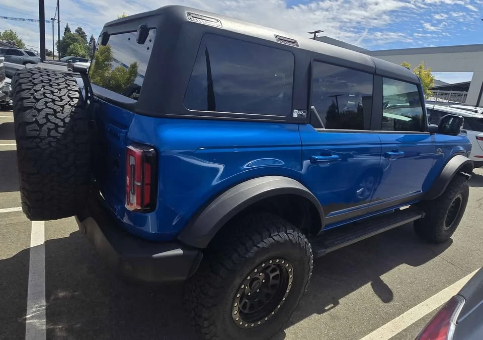 2021 Ford Bronco 6th Gen - Image 4 of 18