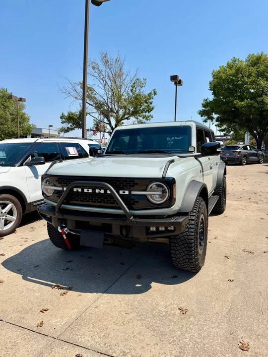 2021 Ford Bronco 6th Gen - Image 3 of 9