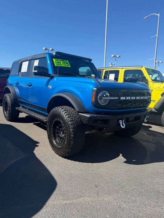 2021 Ford Bronco 6th Gen - Image 2 of 9