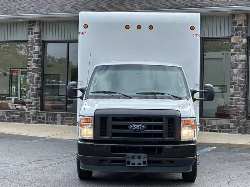 2021 Ford Econoline Van - Image 4 of 12