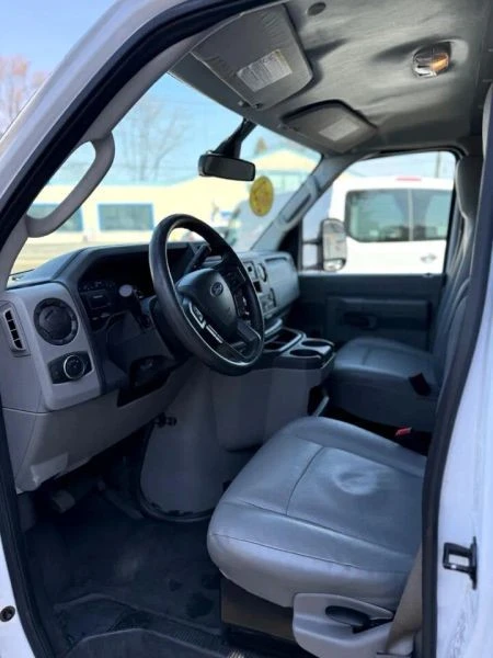2021 Ford Econoline Van - Image 8 of 10