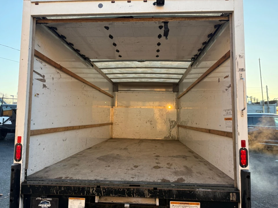 2021 Ford Econoline Van - Image 7 of 21