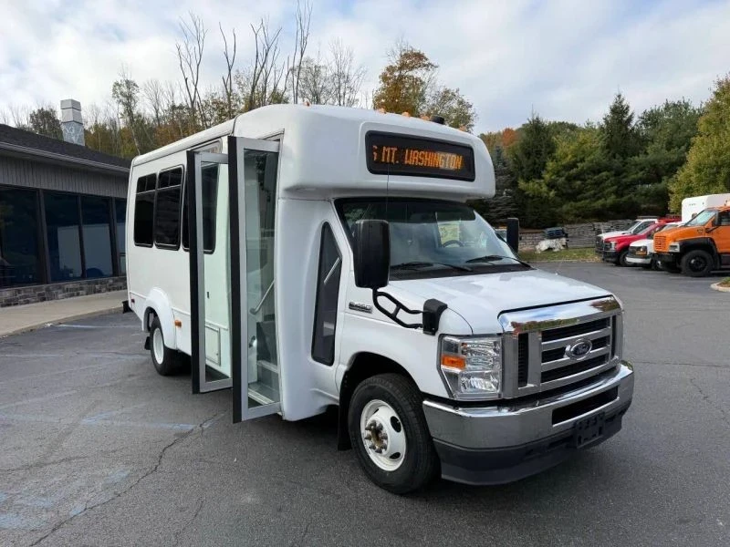 2021 Ford Econoline Van - Image 3 of 12