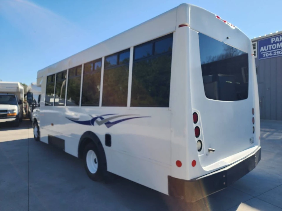 2021 Ford Econoline Van - Image 4 of 21