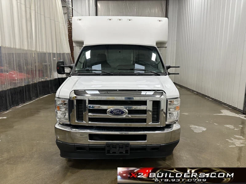 2021 Ford Econoline Van - Image 2 of 21