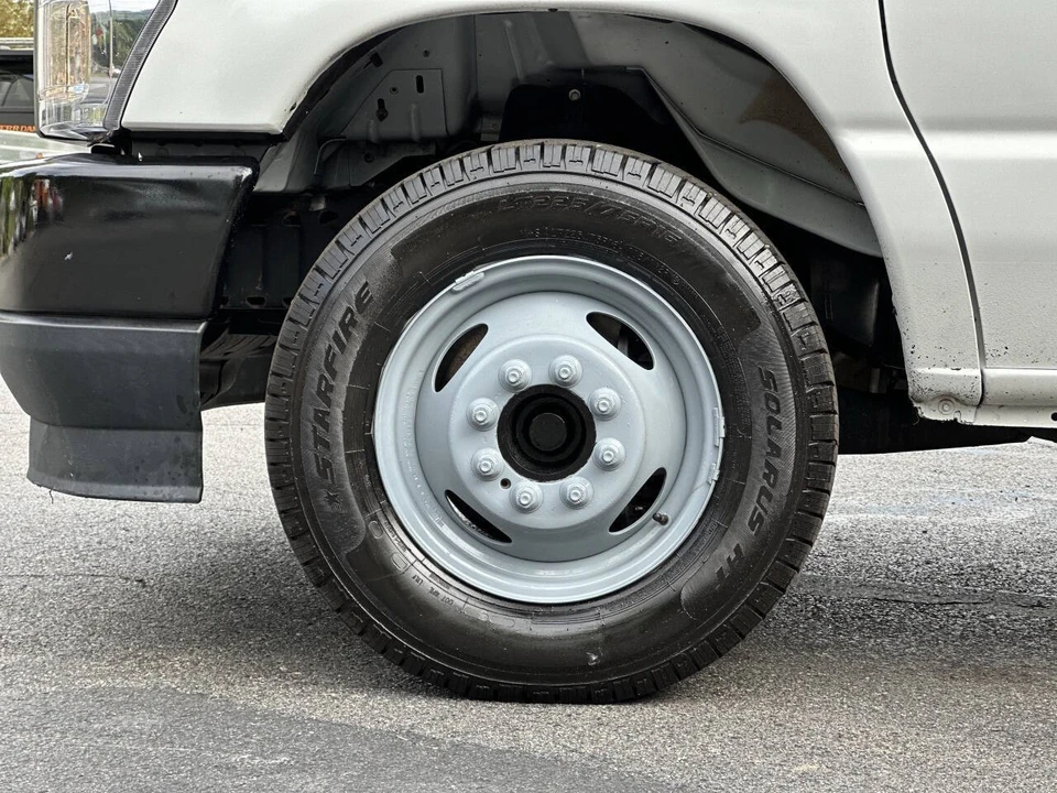 2021 Ford Econoline Van - Image 9 of 21