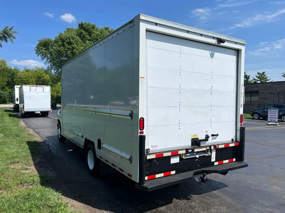 2021 Ford Econoline Van - Image 10 of 21