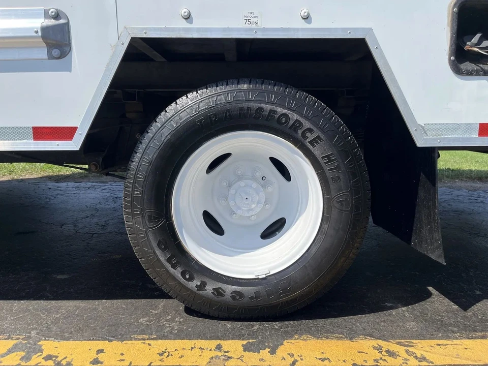 2021 Ford Econoline Van - Image 18 of 21