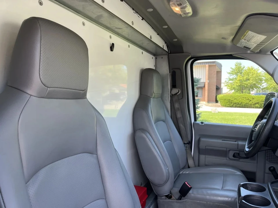 2021 Ford Econoline Van - Image 21 of 21