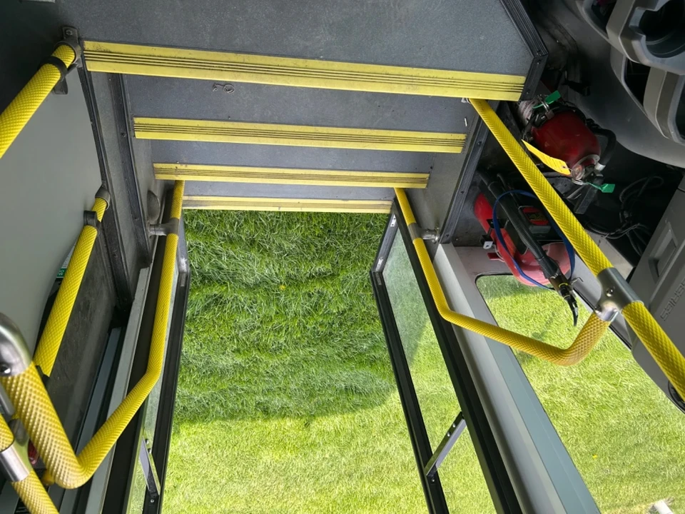 2021 Ford Econoline Van - Image 18 of 21