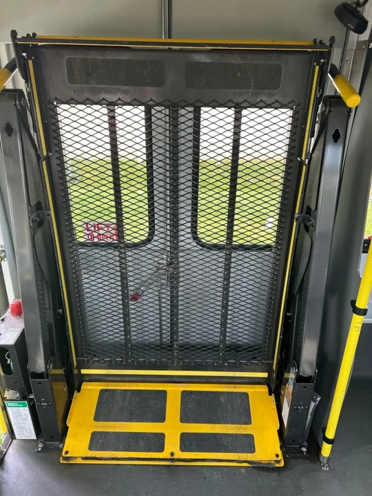 2021 Ford Econoline Van - Image 14 of 21