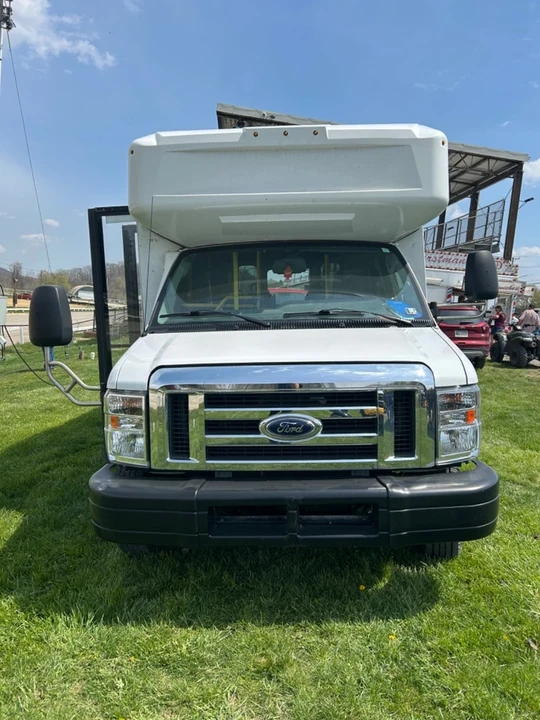 2021 Ford Econoline Van - Image 2 of 21
