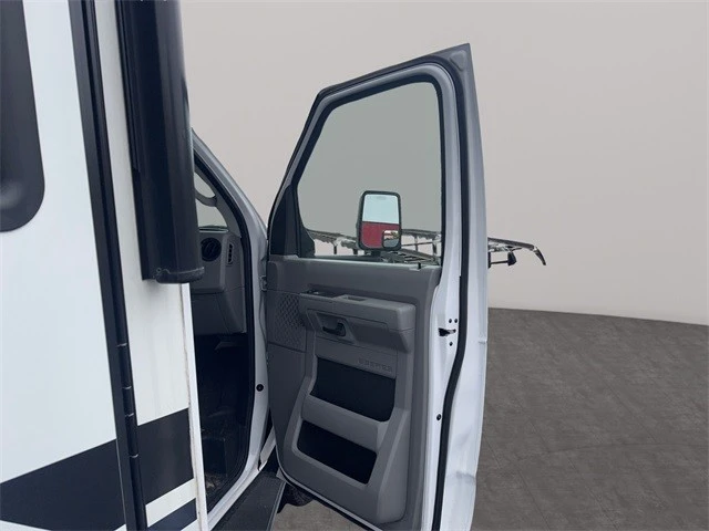 2021 Ford Econoline Van - Image 13 of 21