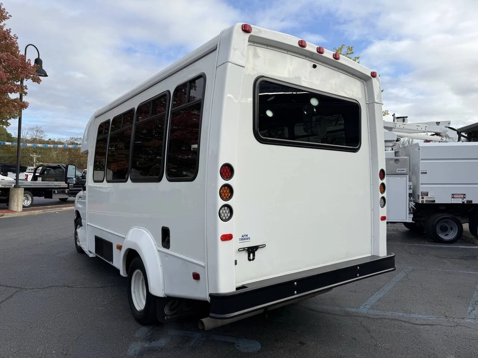 2021 Ford Econoline Van - Image 8 of 12