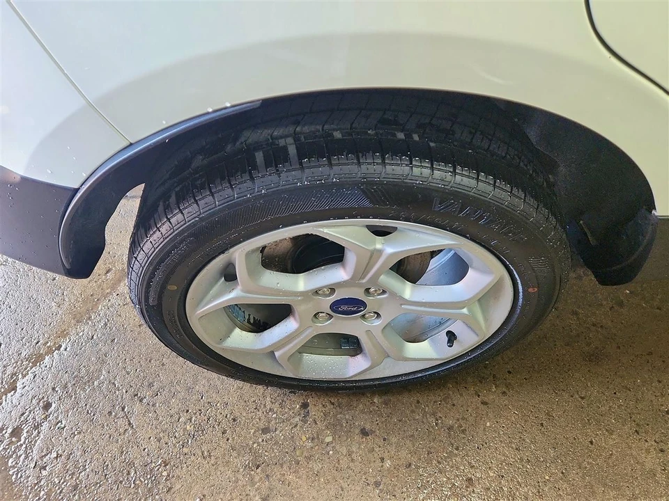 2021 Ford EcoSport - Image 26 of 28