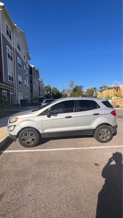 2021 Ford EcoSport - Image 2 of 4