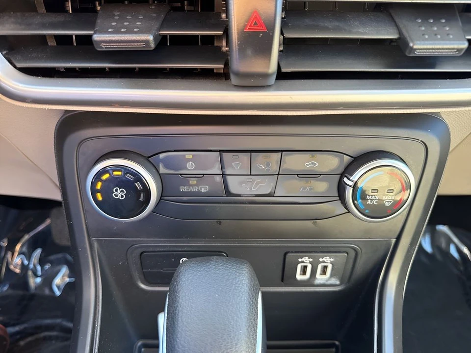 2021 Ford EcoSport - Image 17 of 21