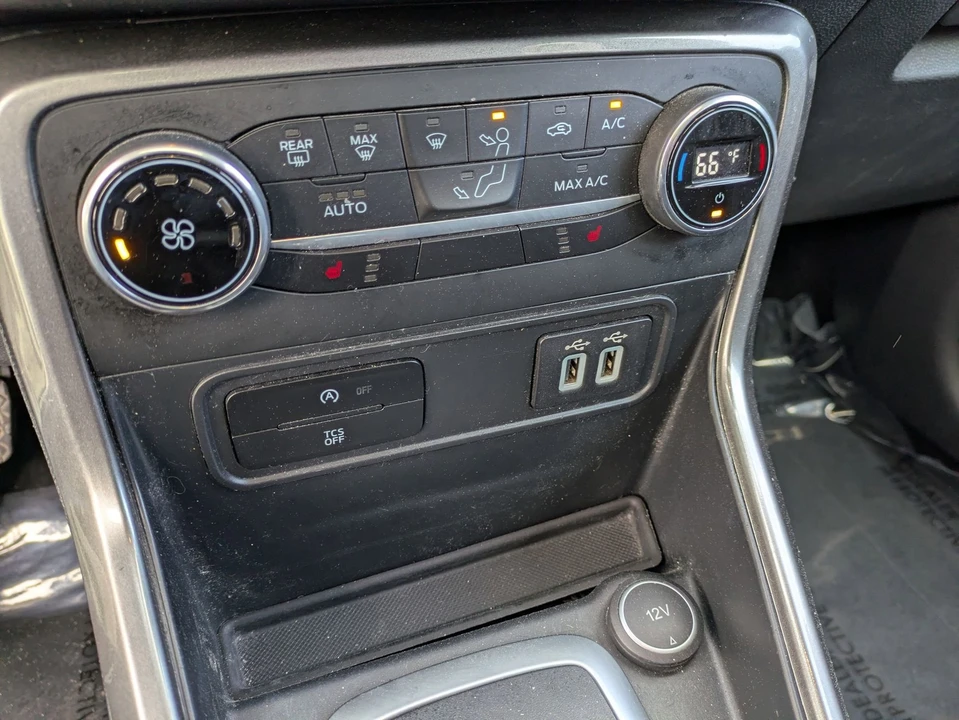 2021 Ford EcoSport - Image 22 of 31