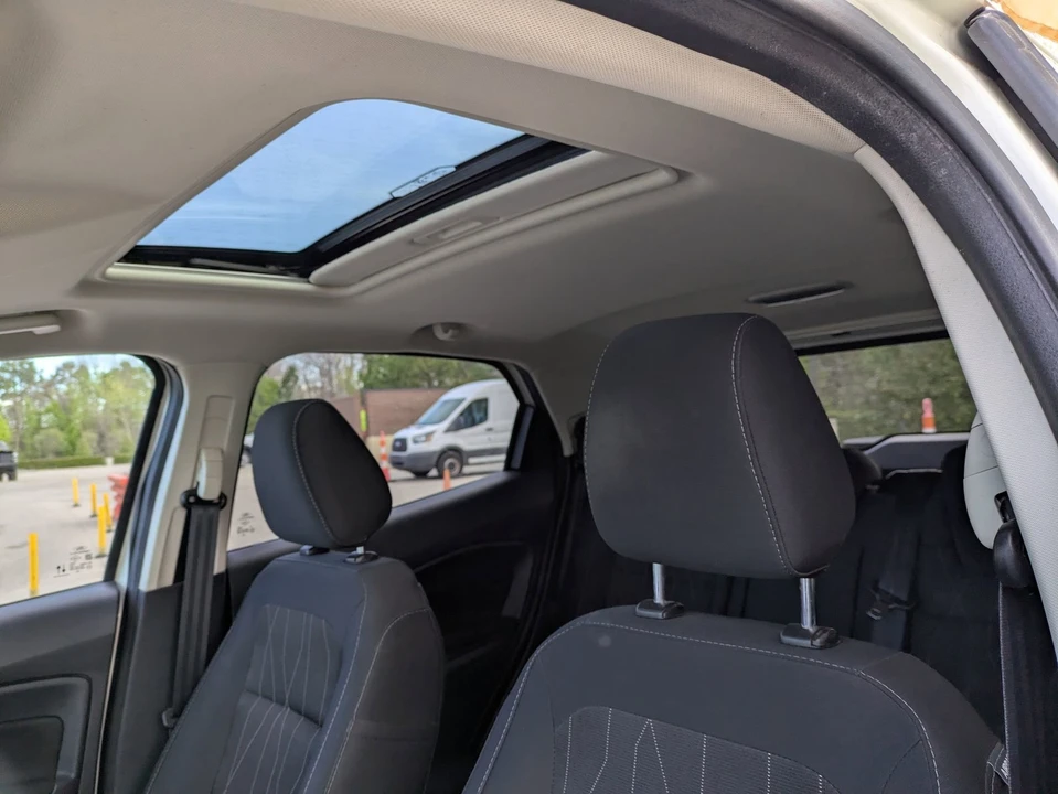 2021 Ford EcoSport - Image 26 of 31