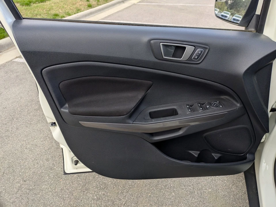 2021 Ford EcoSport - Image 13 of 31