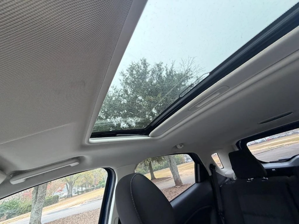 2021 Ford EcoSport - Image 16 of 21