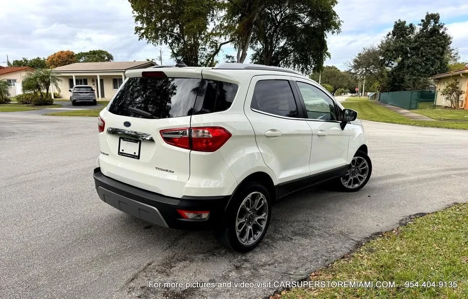 2021 Ford EcoSport - Image 2 of 11