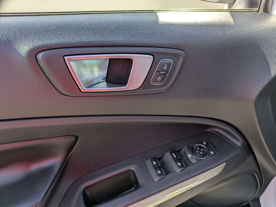 2021 Ford EcoSport - Image 16 of 21