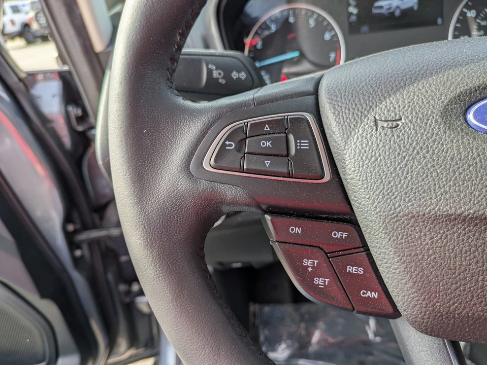 2021 Ford EcoSport - Image 18 of 21