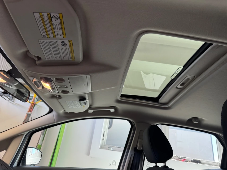 2021 Ford EcoSport - Image 4 of 23