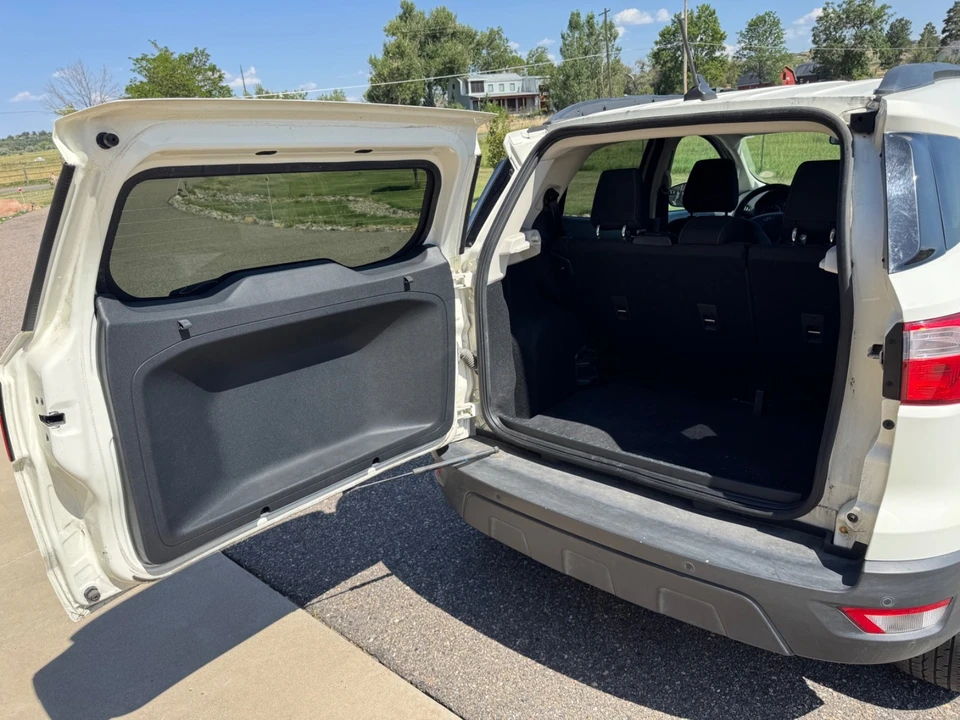 2021 Ford EcoSport - Image 17 of 23