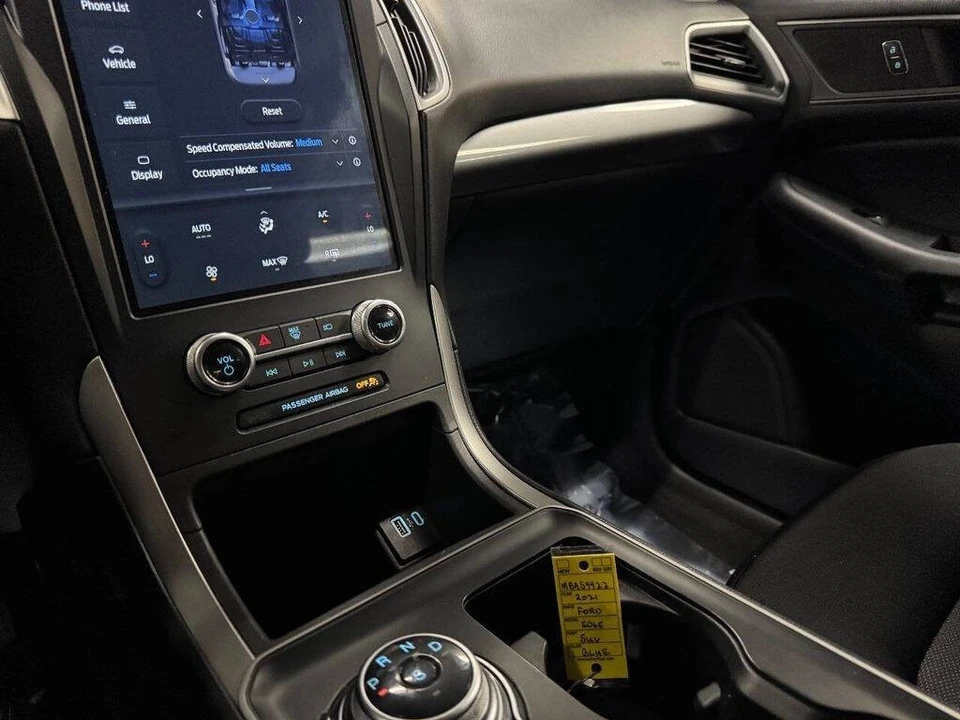 2021 Ford Edge - Image 26 of 31